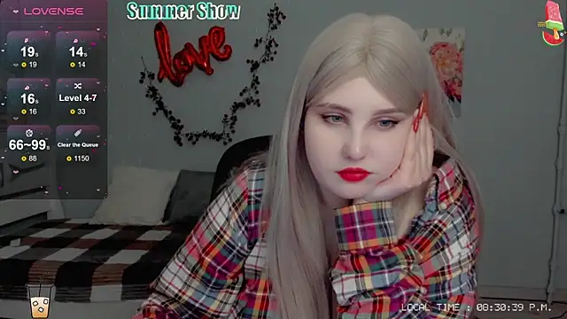 Crystal Chris online show from March 2025 06:29:02 PM