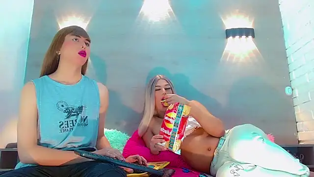 Daniela Pink  online show from February 2025 08:47:02 PM