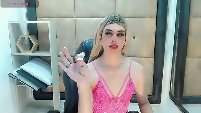 Daniela Pink  online show from March 2025 11:36:02 PM