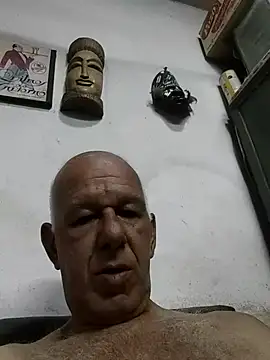 FabiQuilmes online show from March 2026 07:10:02 PM