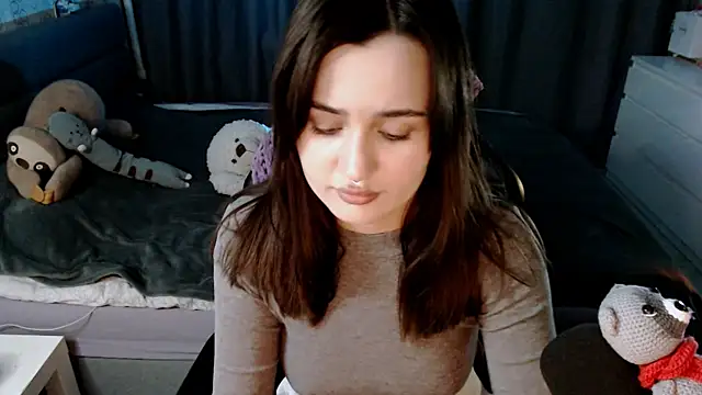 KiraYammy online show from January 2025 10:48:01 PM