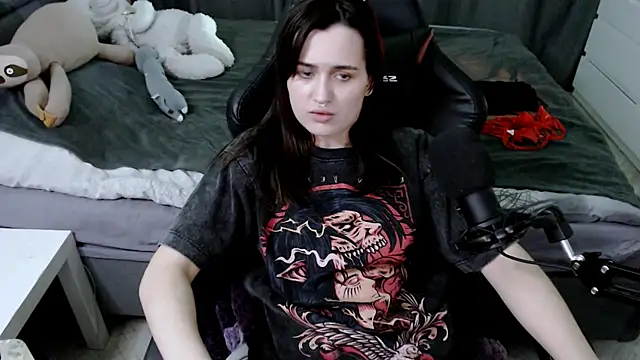 KiraYammy online show from January 2025 04:34:02 AM