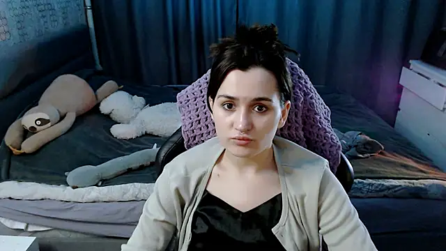 KiraYammy online show from February 2025 01:45:01 AM