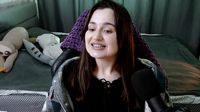 KiraYammy online show from February 2025 02:54:02 PM