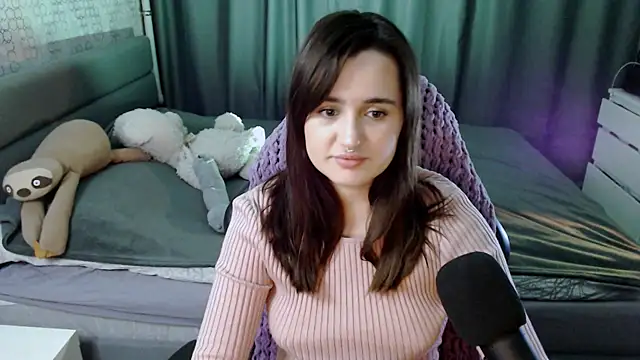 KiraYammy online show from February 2025 10:47:02 PM