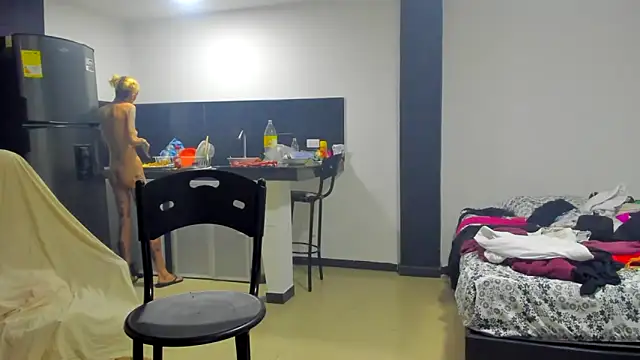 barbara anal squirt  online show from March 2025 07:14:01 PM