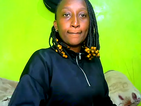 Snapshot of CarlaBeckky chatting on December 2024 03:00:02 PM CarlaBeckky online show from December 2024 03:00:02 PM