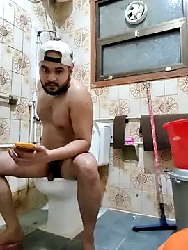 Magicman09xh online show from February 2026 04:38:01 PM