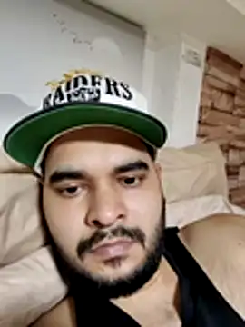 Magicman09xh online show from March 2026 06:41:02 AM