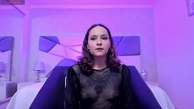 AnnyThompson  online show from February 2025 09:20:02 PM