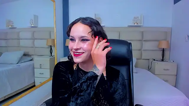 AnnyThompson  online show from October 2025 09:04:01 PM