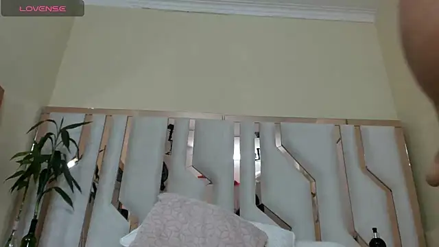 TifanyChill online show from January 2025 12:12:01 AM