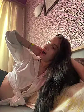 Kristis43 online show from July 2026 01:13:02 PM