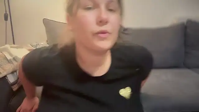 minette-sexy online show from October 2025 08:59:01 PM