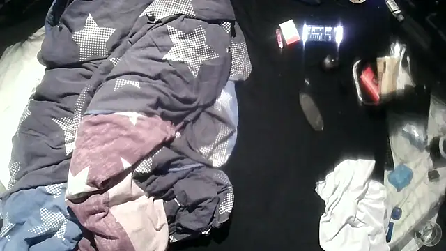 lukasdie online show from April 2026 12:08:02 AM