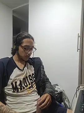 dirtytw0230 online show from March 2026 09:04:01 AM