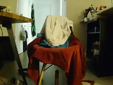 L0cKyseven77 online show from February 2025 05:56:01 AM