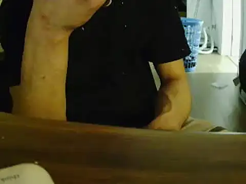 L0cKyseven77 online show from March 2025 09:23:01 AM