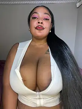 Katamia25 online show from January 2025 06:38:01 PM