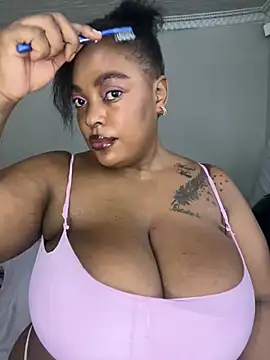 Katamia25 online show from February 2025 01:58:01 AM