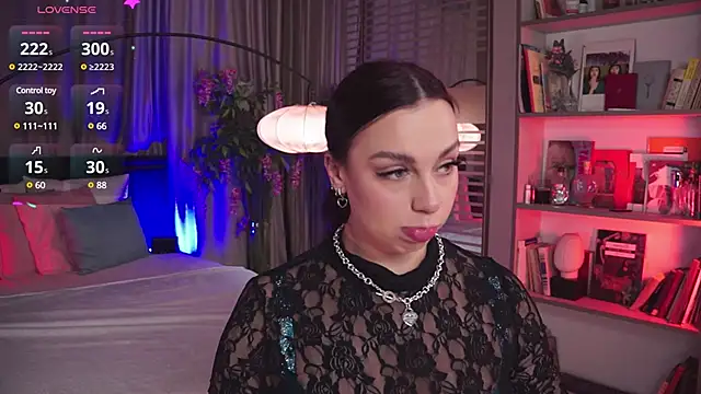 LunaNight online show from January 2025 08:19:02 PM