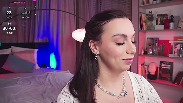 LunaNight online show from January 2025 11:50:01 PM