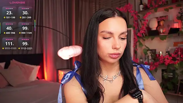 LunaNight online show from September 2025 08:32:02 PM