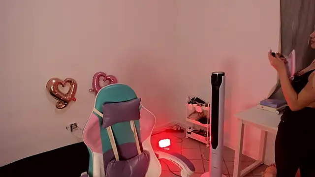 WandaDoll online show from February 2025 12:33:01 PM