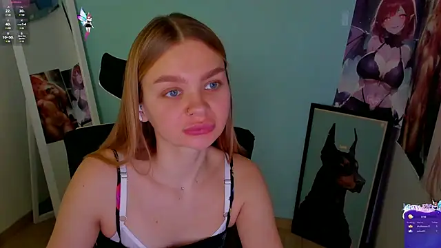 Molly sweetie online show from December 2024 10:00:02 AM