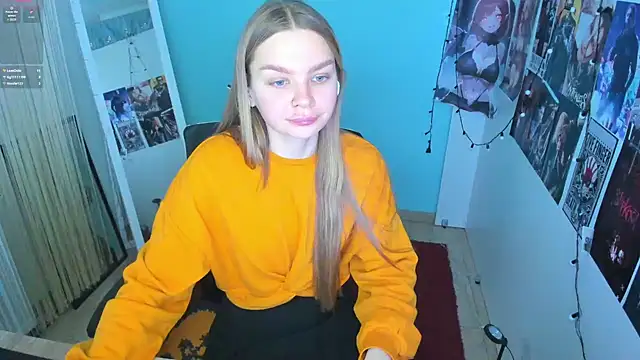 Molly sweetie online show from March 2025 10:11:01 AM