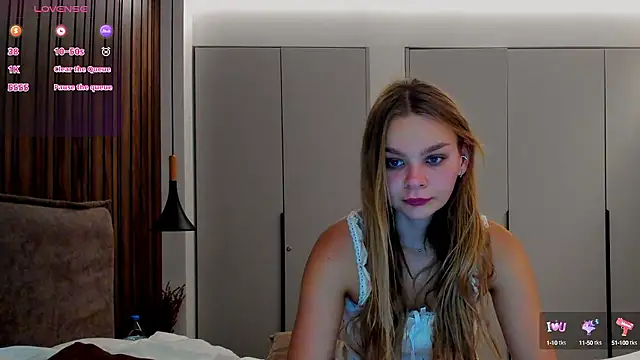 Molly sweetie online show from September 2025 06:17:01 AM