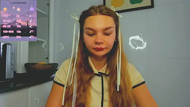 Molly sweetie online show from June 2026 07:33:01 AM