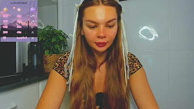 Molly sweetie online show from June 2026 06:40:01 AM