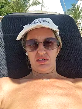 Snapshot of Miss____Mia_ chatting on June 2026 08:45:02 AM Miss Mia online show from June 2026 08:45:02 AM