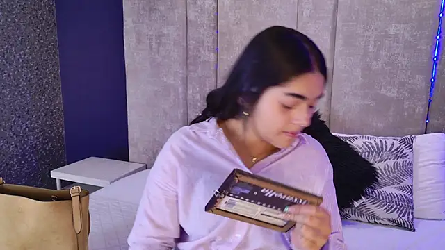 GiselOrtiz online show from September 2025 12:17:02 PM