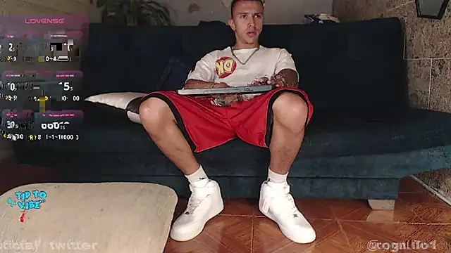 rogert xx online show from December 2024 12:41:01 AM