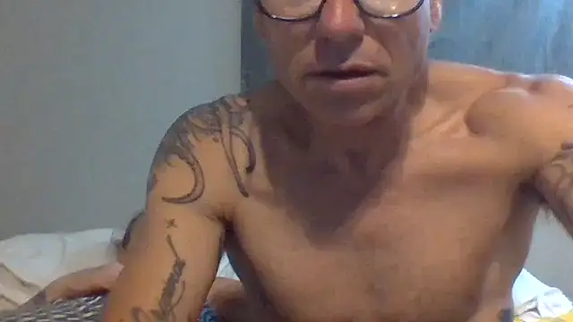 Snapshot of Pcsammy73 chatting on May 2026 08:01:01 AM Pcsammy73 online show from May 2026 08:01:01 AM