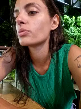 liquorlipsoficial online show from January 2025 10:11:02 PM