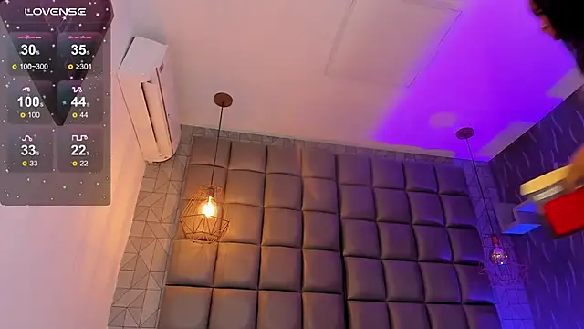 megan woll online show from January 2025 10:51:02 PM