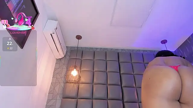 megan woll online show from March 2025 01:18:02 PM