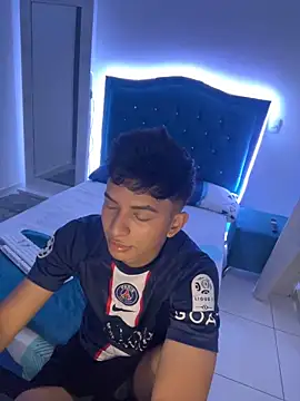 Leonarrrd 01 online show from January 2025 10:56:02 PM