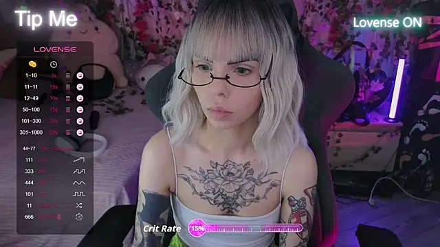 Kerry Kirk online show from September 2025 07:58:02 PM