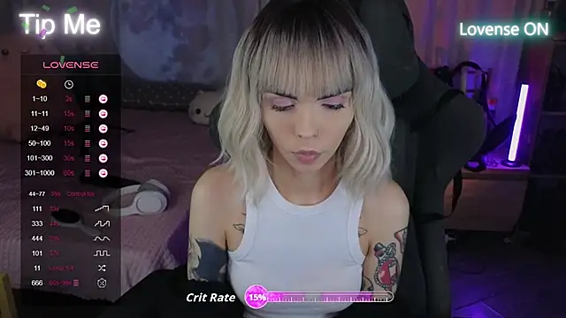 Kerry Kirk online show from October 2025 11:13:02 PM