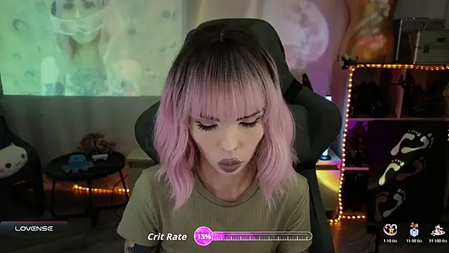 Kerry Kirk online show from November 2025 06:41:04 PM