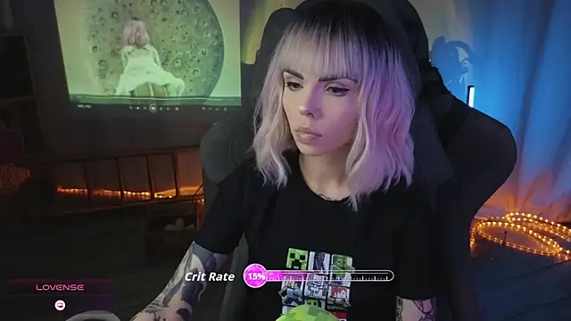 Snapshot of Kerry_Kirk chatting on February 2026 09:31:02 PM Kerry Kirk online show from February 2026 09:31:02 PM