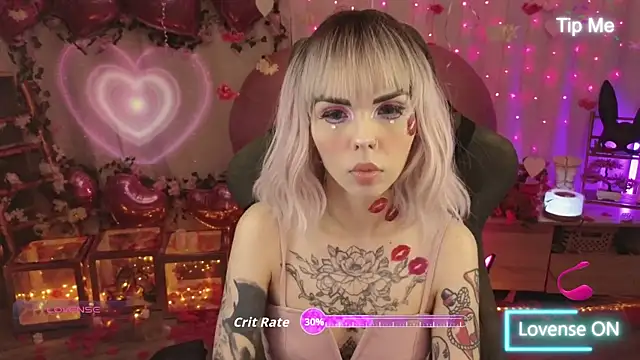 Snapshot of Kerry_Kirk chatting on February 2026 08:04:01 PM Kerry Kirk online show from February 2026 08:04:01 PM