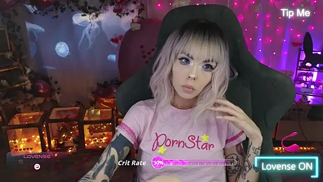 Snapshot of Kerry_Kirk chatting on February 2026 09:57:02 PM Kerry Kirk online show from February 2026 09:57:02 PM