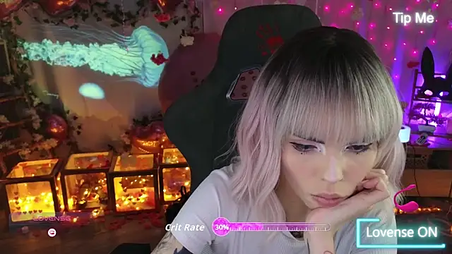 Snapshot of Kerry_Kirk chatting on March 2026 07:54:01 PM Kerry Kirk online show from March 2026 07:54:01 PM