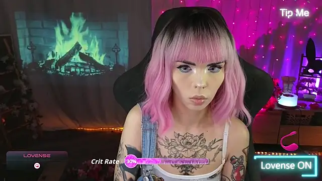 Snapshot of Kerry_Kirk chatting on March 2026 10:37:01 PM Kerry Kirk online show from March 2026 10:37:01 PM