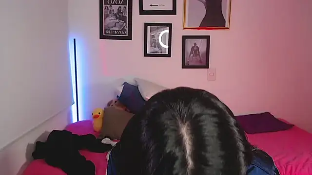 lilyy evanss online show from February 2025 01:16:02 AM